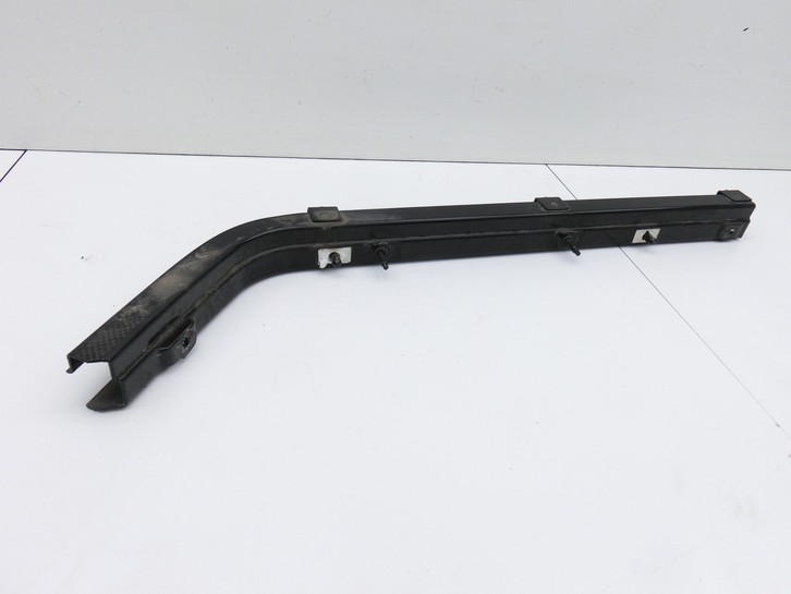 Fiat Doblo II 263 10-15 Laufschiene Führungsschiene für Schiebetür Rechts Mitte Fiat Doblo II 263 10-15 24.01.2012 ... Vorschau 4