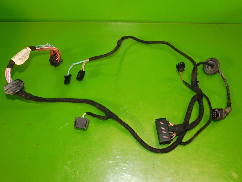 01-05 VW Passat GLX OEM passenger right rear door wiring wire harness
