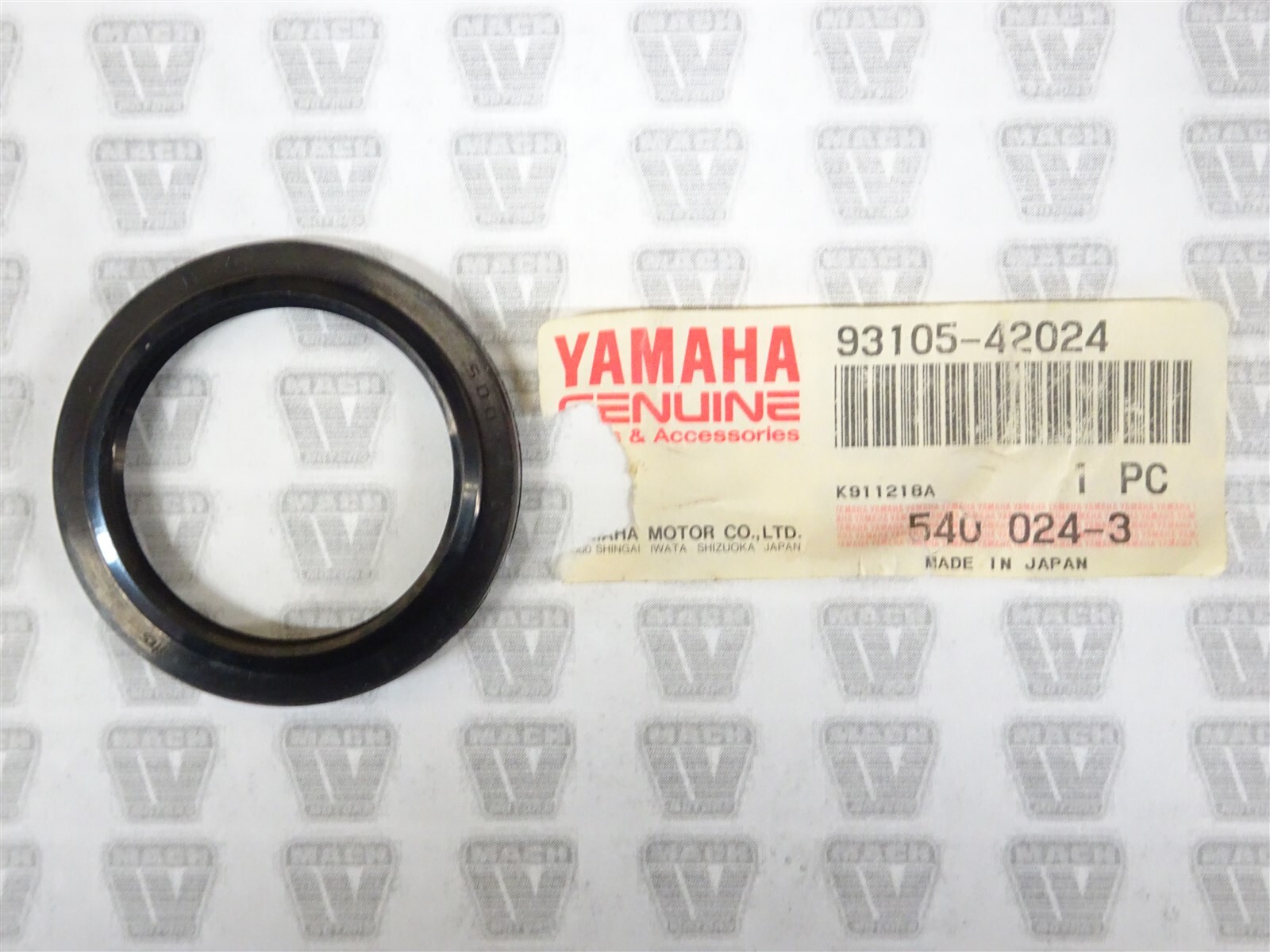 Wx様 Yamaha NOS NEW 93105-42024 Oil Seal FZ FZR FZX RZ TD XJ XTZ
