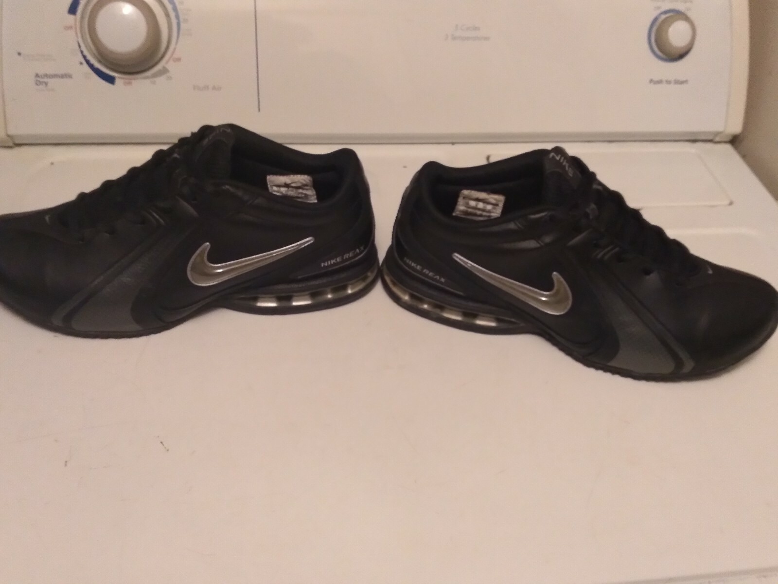 Nike Reax Trainer 3 SL Black/Newsprint 