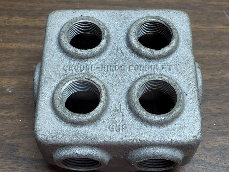 Crouse Hinds Gup215 3/4 Inch 10 Holes Compact Explosion Proof Junction Box New