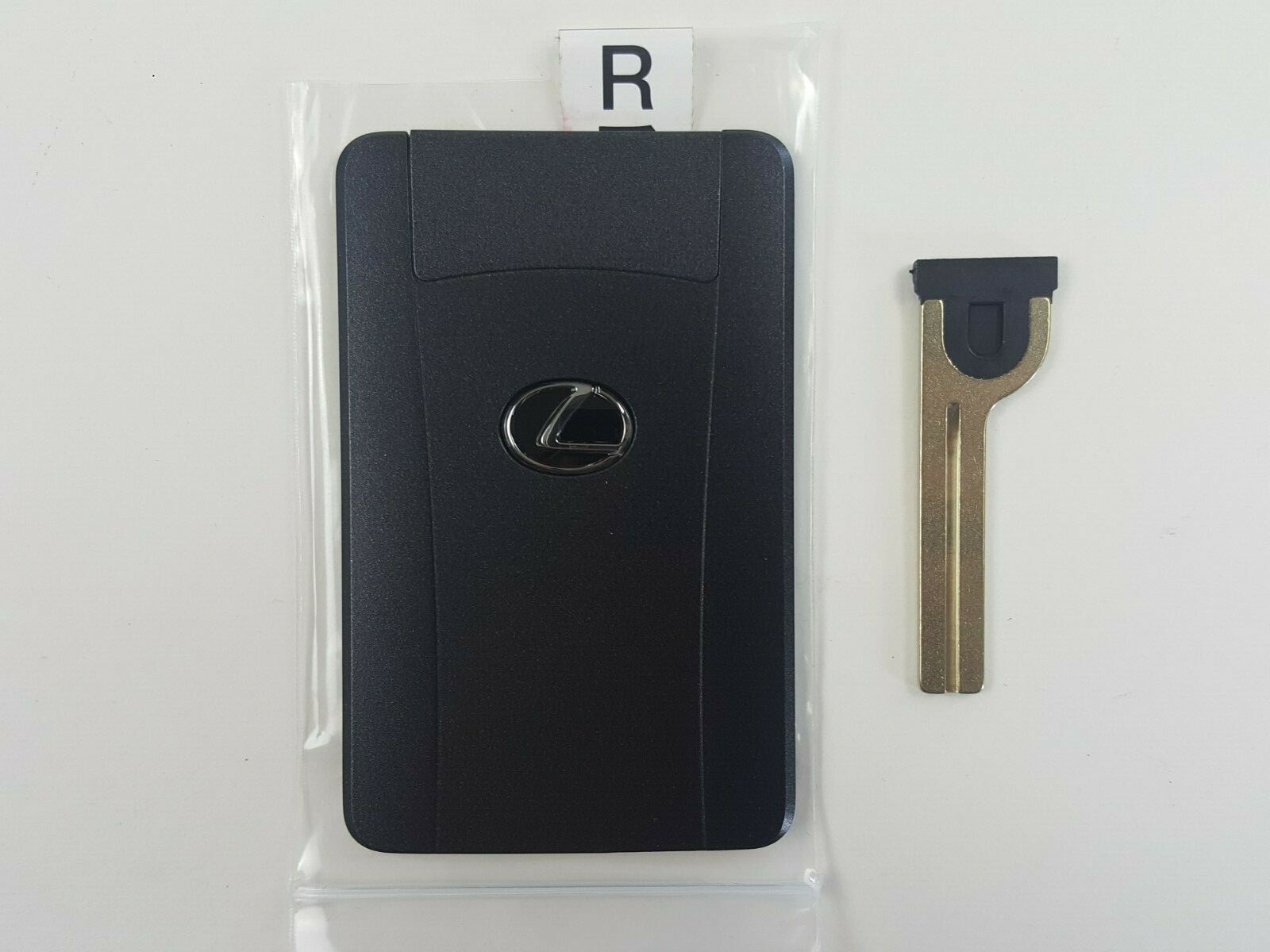 SALE！【正規品・美品】LEXUS RC-F 純正カードキー $_57.JPG?set_id=8800005007
