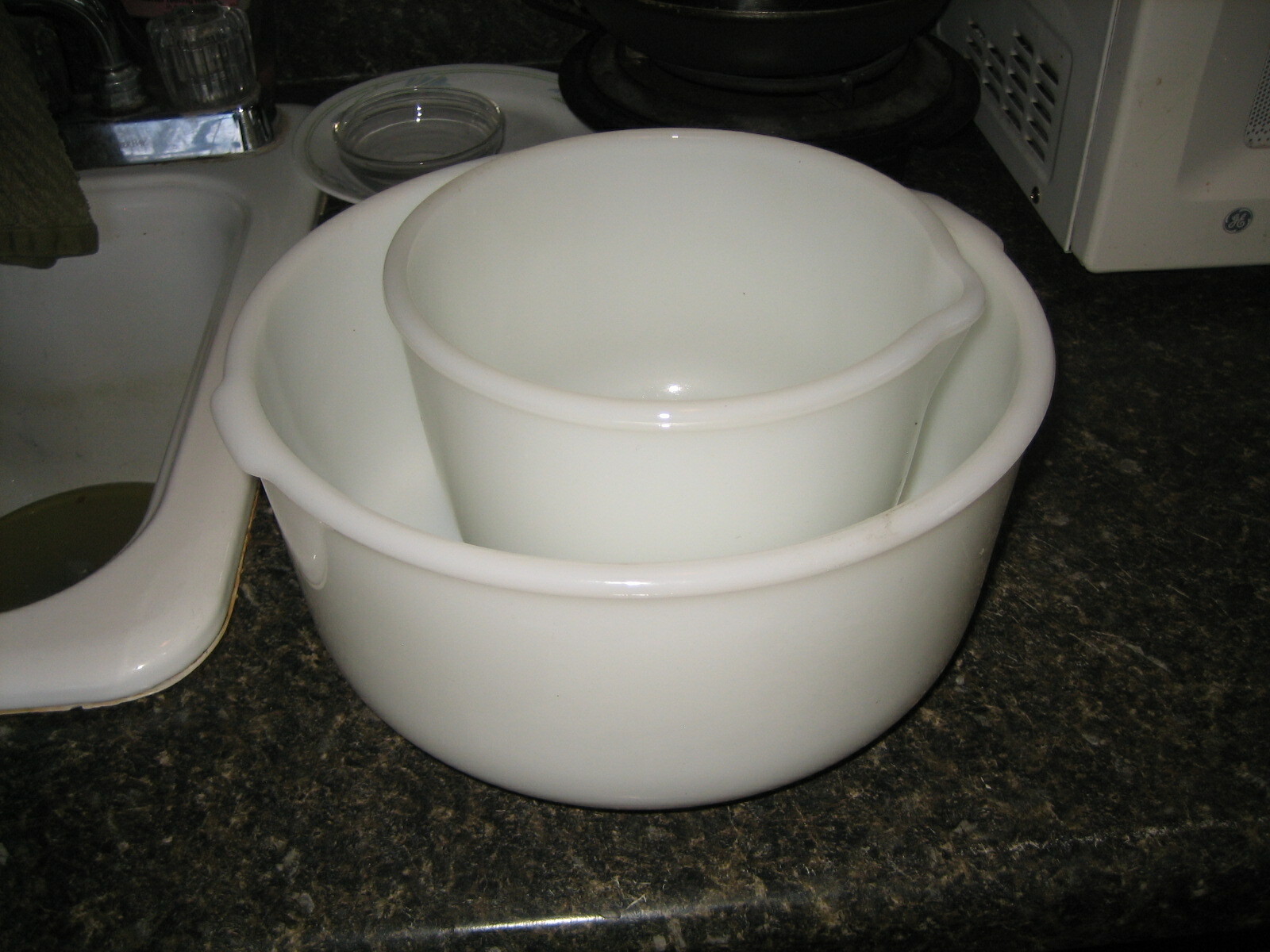 Vintage Set 2 Sunbeam Mixmaster Milk Glass Mixing Bowls - Nice!