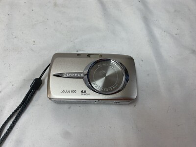 Olympus Stylus 600 Digital 6.0MP Digital Camera - Silver