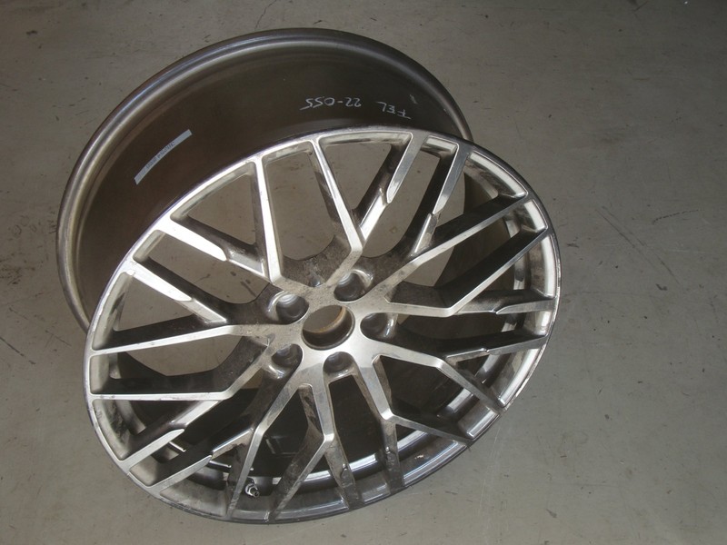 Alufelge Vorne Audi R8 5.2 Fsi Coupe 4s0601025aa 8,5 X 20