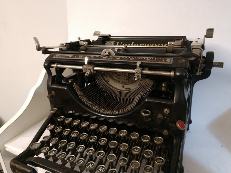 1915 Underwood 5 on the Typewriter Database