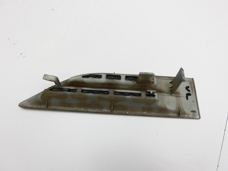 Ford Kuga I 08-12 Blende Aussen Abdeckung für Kotflügel Links Vorne Ford Kuga I 08-12 05.11.2010 8V41-S16003-AD... Vorschau 3