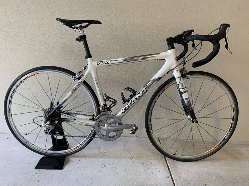 Giant TCR C Zero Carbon Road Bike | Men 
