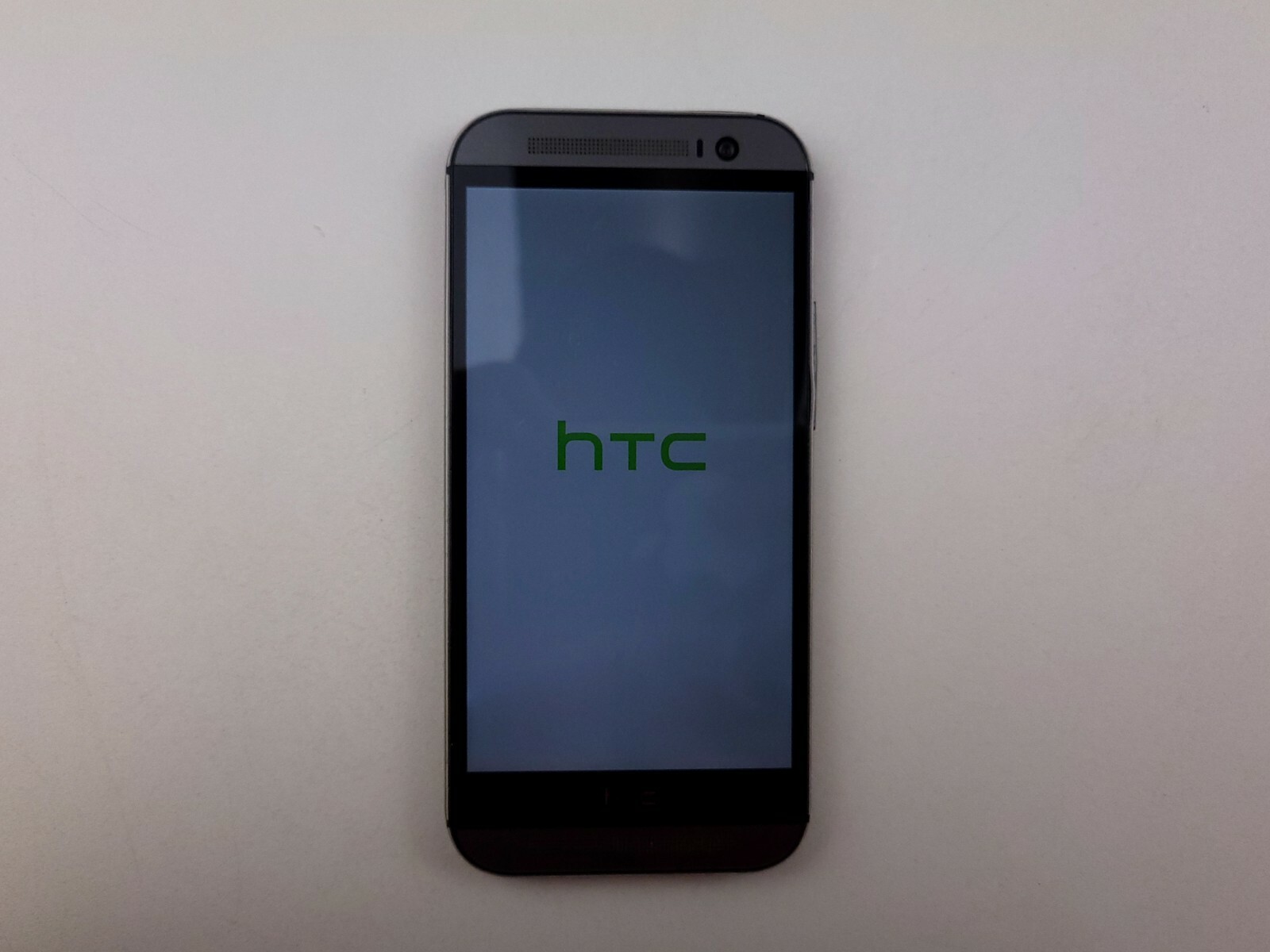 Купить HTC One M8 (HTC6995L) 32GB (Verizon) Windows - LOADING ISSUE - IMEI?  - K6758, цена 2 890 руб — (134150322859), Германия