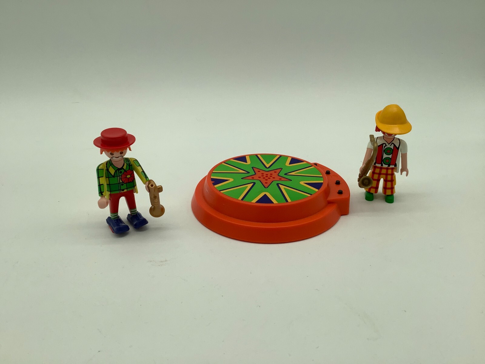playmobil プレイモービル チンパンジー サーカス playmobil プレイモービル チンパンジー サーカス - メルカリ