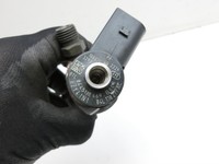 VW Touran II 5T 15-21 TDI 2,0 81KW Injektor Einspritzdüse Zyl.2 VW Touran II 5T 15-21 24.10.2016 04L130277AC... Vorschau 5