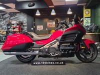 2015 HONDA GL1800 B-D BAGGER F6B GOLDWING 13,500 MILES