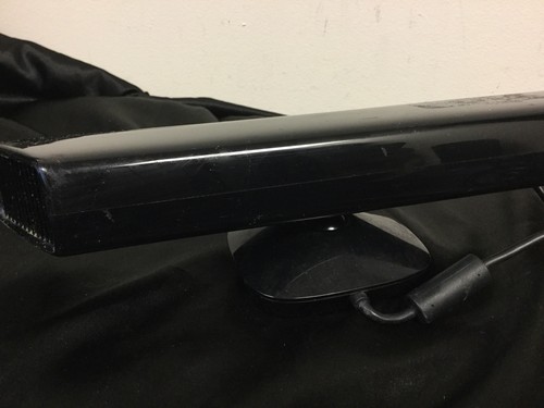 XBOX 360 Kinect Sensor Model 1414 FOR PARTS NOT WORKING