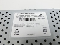 Mercedes C205 C400 15-18 Steuergerät SG TV Tuner Tunerbox Audio ECE Mercedes C205 C400 15-18 04.05.2017 A2229008911... Vorschau 2
