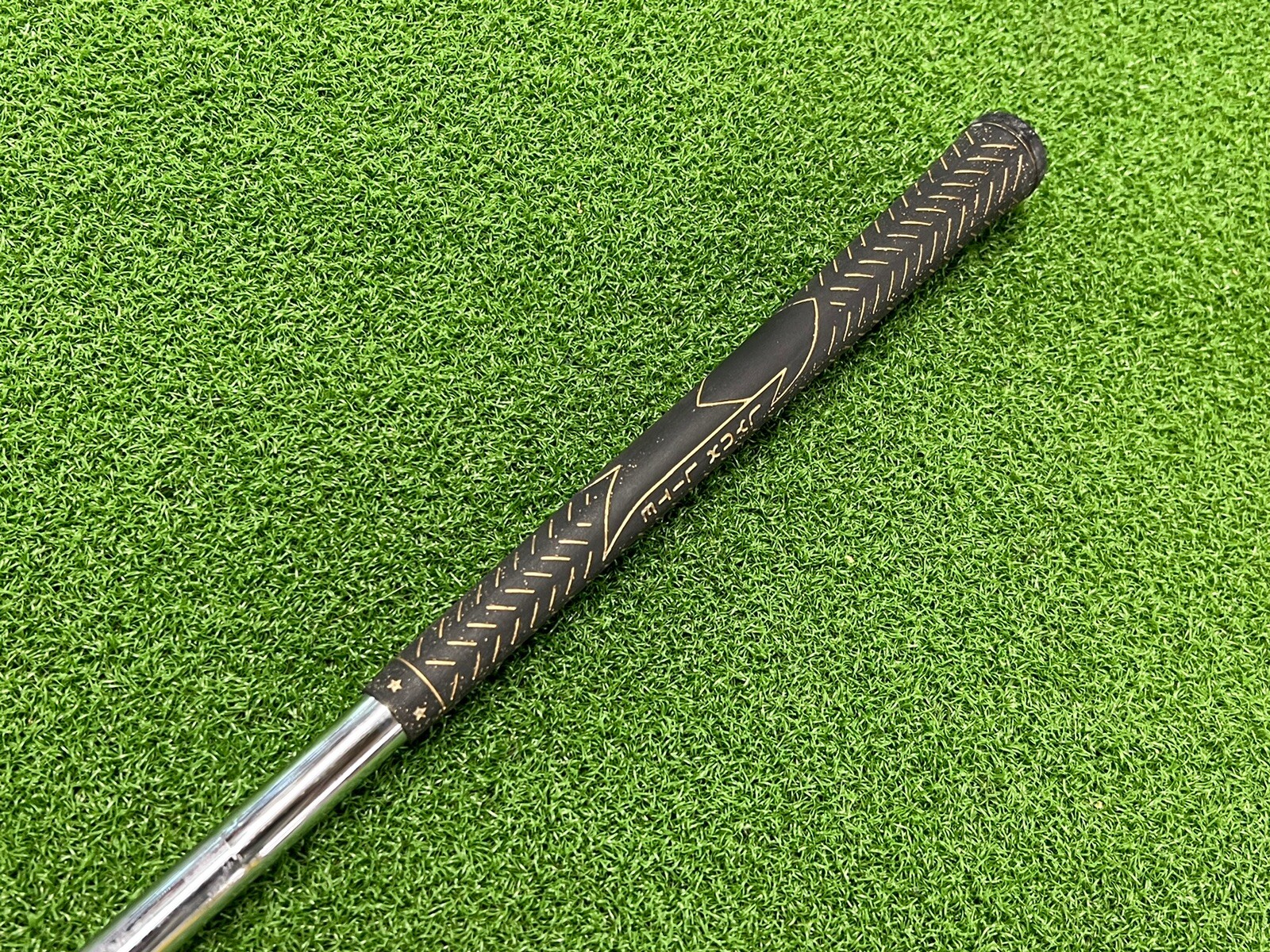 ゴルフ　小林佳則プロ発案・監修 リンクスLYNX FURE LOOP UTERU Golf Business News - Lynx to launch 2020 Collection at PGA Show