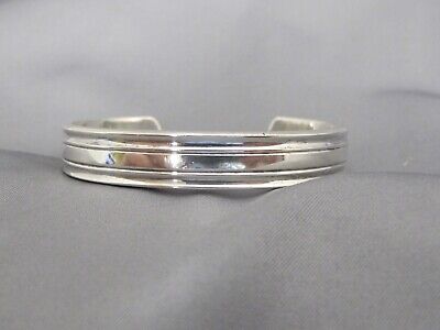 Vintage COLONIAL WILLIAMSBURG Handwrought Sterling CUFF 