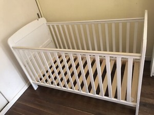 jessica cot bed