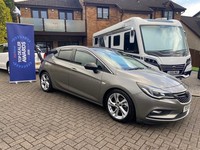 2016 Vauxhall Astra 1.6 CDTi BlueInjection SRi Hatchback 5dr Diesel Manual Euro