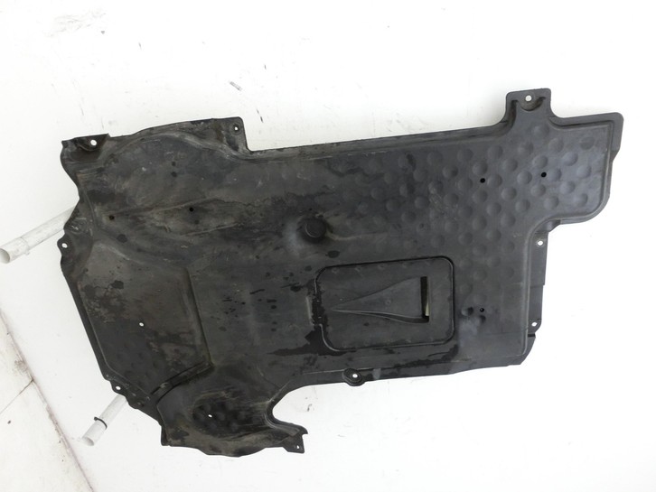 Mercedes E350 A207 10-13 CDI 3,0 170KW Unterfahrschutz Vorne Mercedes E350 A207 10-13 17.03.2010 gebraucht Vorschau 2