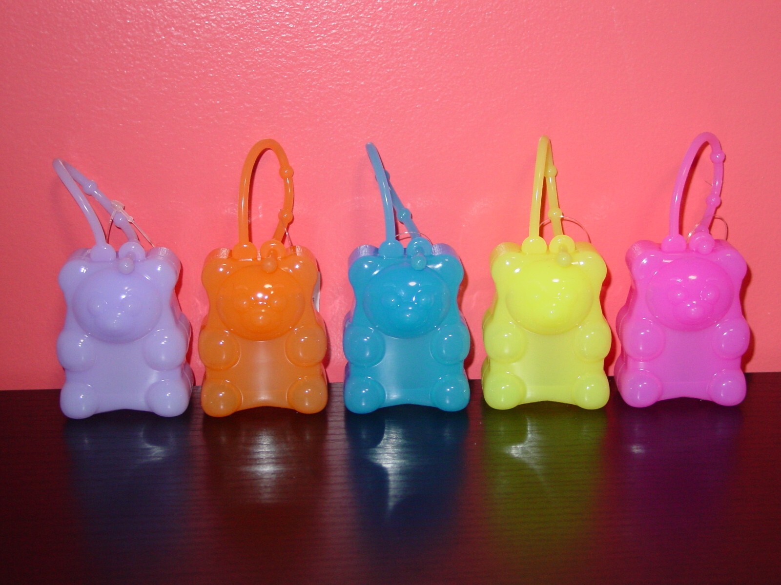 BATH & BODY WORKS POCKET *BAC HAND GEL HOLDERS NEW *GUMMY BEARS* NEW COLORS CUTE