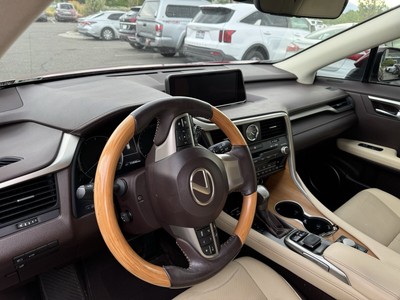 image 5 of interior