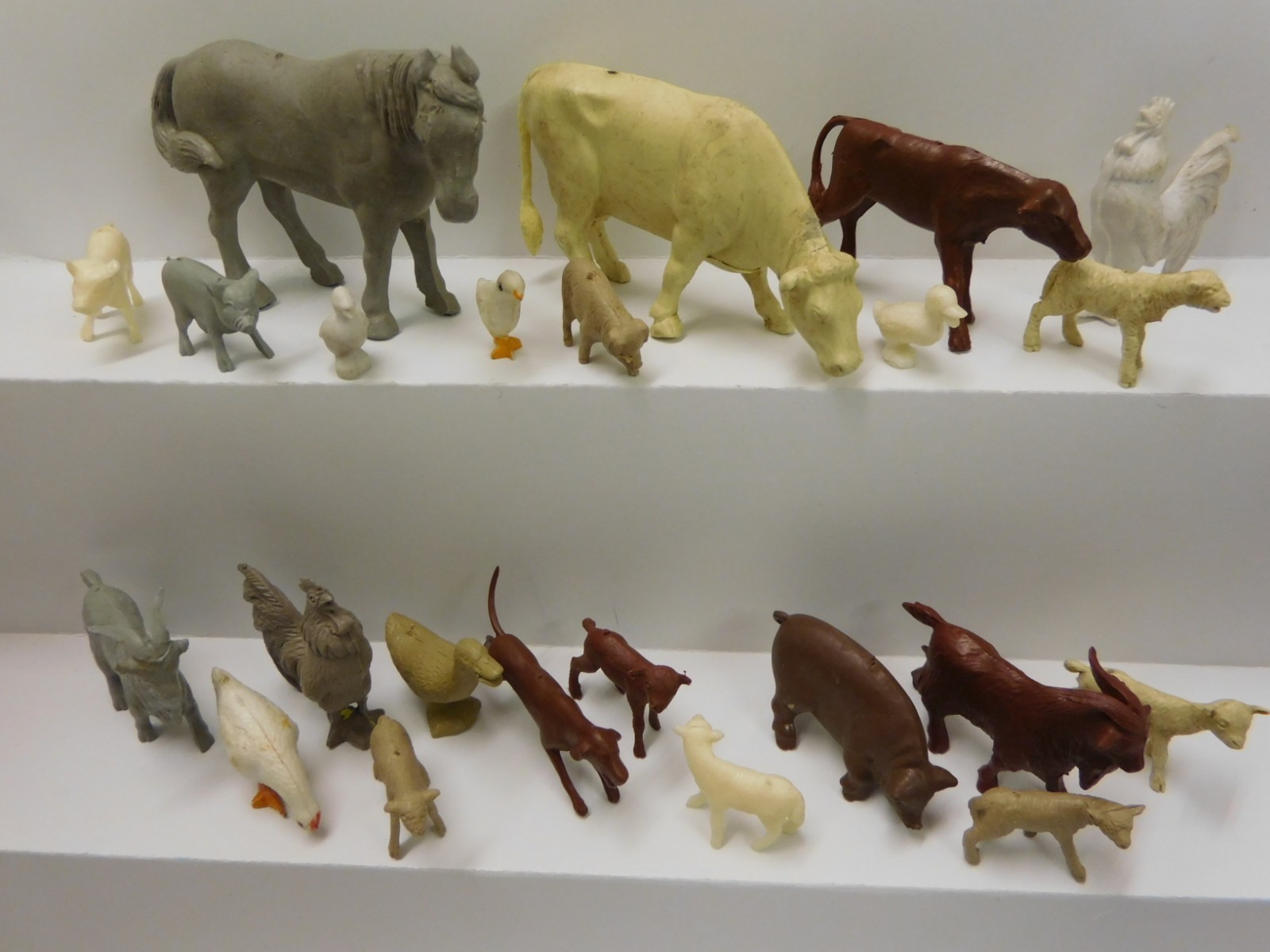 Marx 2nd Series Farm Animals Plastic Playset Figures (b)