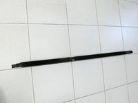 Mercedes W213 16-20 Leiste für Tür Scheibendichtung Links Hinten Mercedes W213 16-20 21.09.2020 gebraucht Vorschau 5