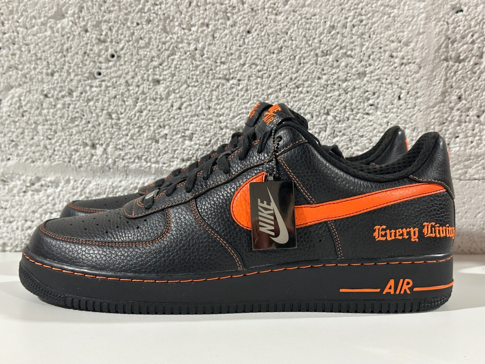 NEW Nike Air Force 1 Vlone Black Orange Nikelab AA5360-001
