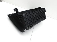 BMW E81 1er 120d 07-12 Handschuhfach Handschuhkasten BMW E81 1er 120d 07-12 26.10.2007 gebraucht Vorschau 5