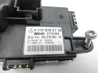 Mercedes S212 W212 E300h 13-16 Widerstand Gebläse Lüfter Mercedes S212 W212 E300h 13-16 26.06.2013 A2128702110... Vorschau 2