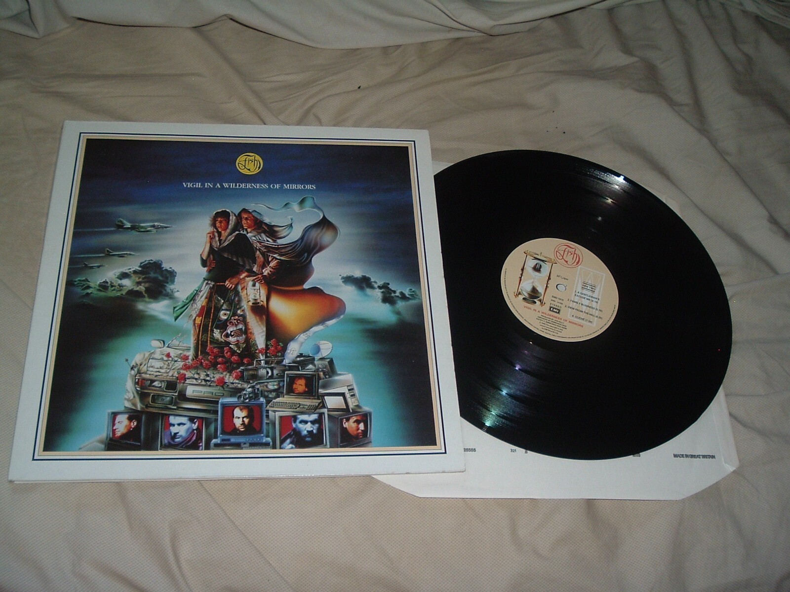 洋楽 Fish Vigil in a Wilderness of Mirrors LP 71+gZlSq9kL._UF1000,1000_QL80_.jpg