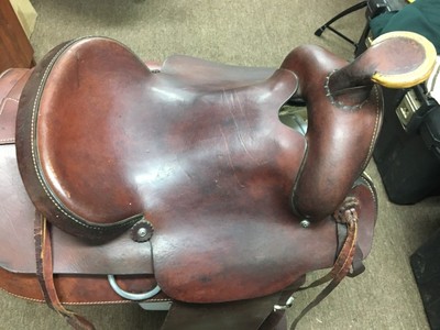 Vintage Big Horn #883 Leather Saddle GOOD CONDITION