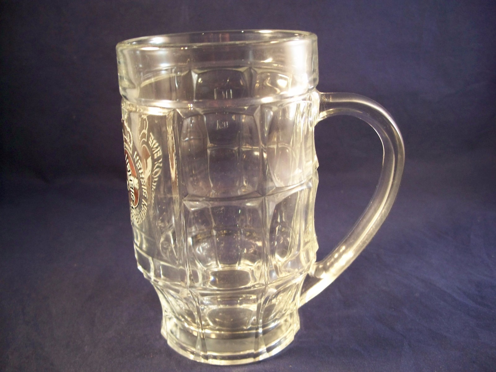 WARSTEINER EINE KONIGIN UNTER DEN BIERE BEER  MUG 0.5 L
