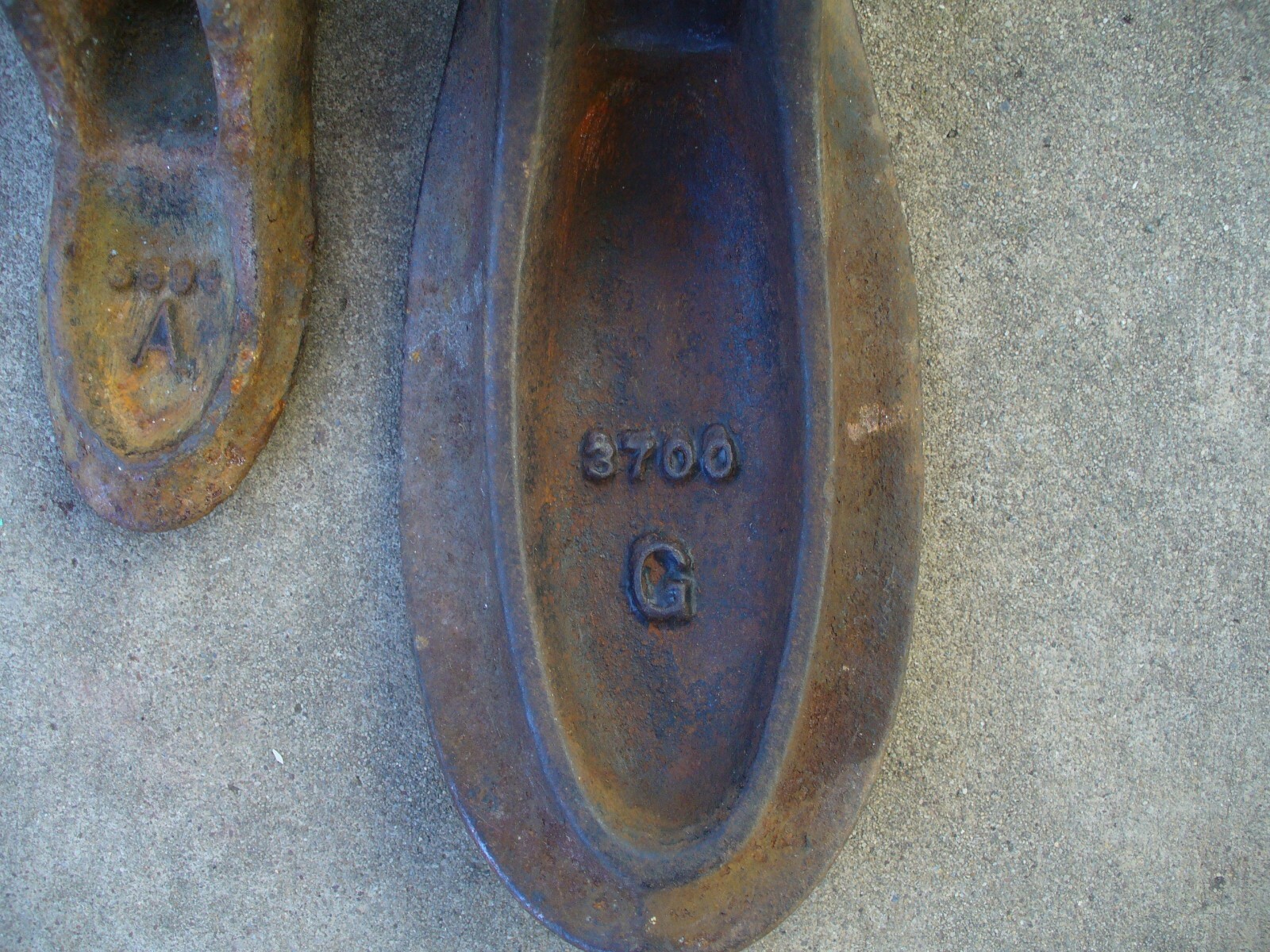 Two Antique 1895 Enterprise Cast Iron Cobbler Shoe Lasts Repair Tool Anvil