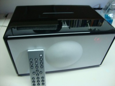 Geneva Sound System Model M Klavierlack  - geprüfte Ware