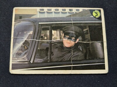 1966 Donruss Green Hornet Card # 21 ''I saw them running into the house'' (GD)