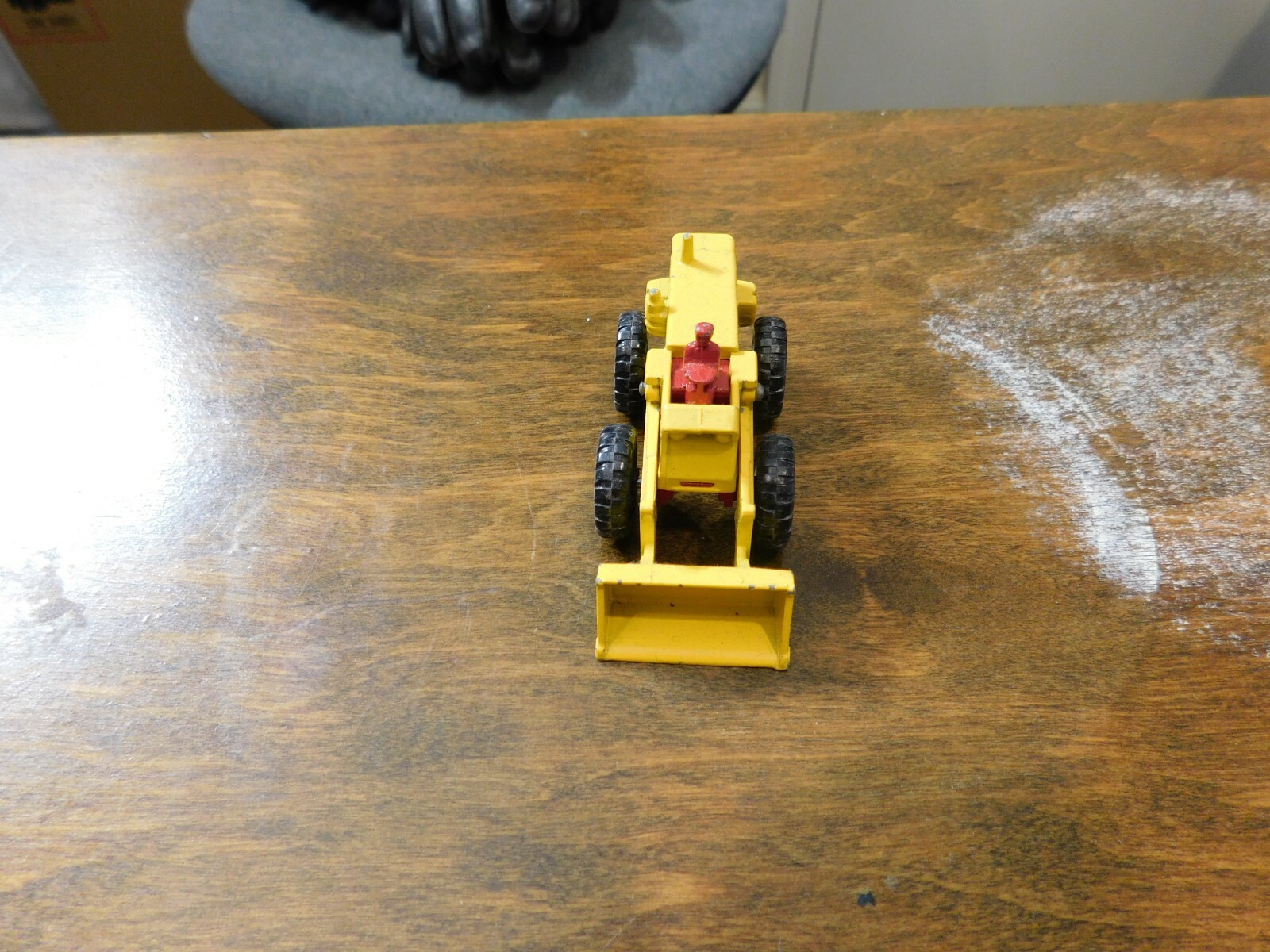 ミニカー MATCHBOX No.43 AVELING-BARFORD TRACTOR s-l1200.png