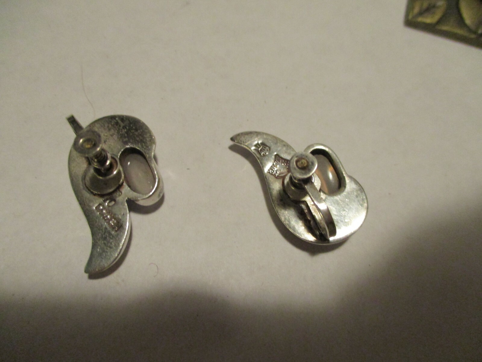 Earrings Antonio Pineda Moonstone Sterling Silver Screw-on Taxco Mexico Vintage