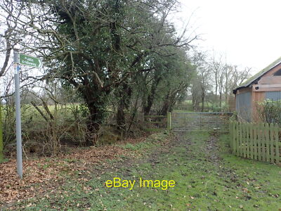 Photo 6x4 Bridleway next to Lower Farm Farthing Green Seen from Babylon L c2022
