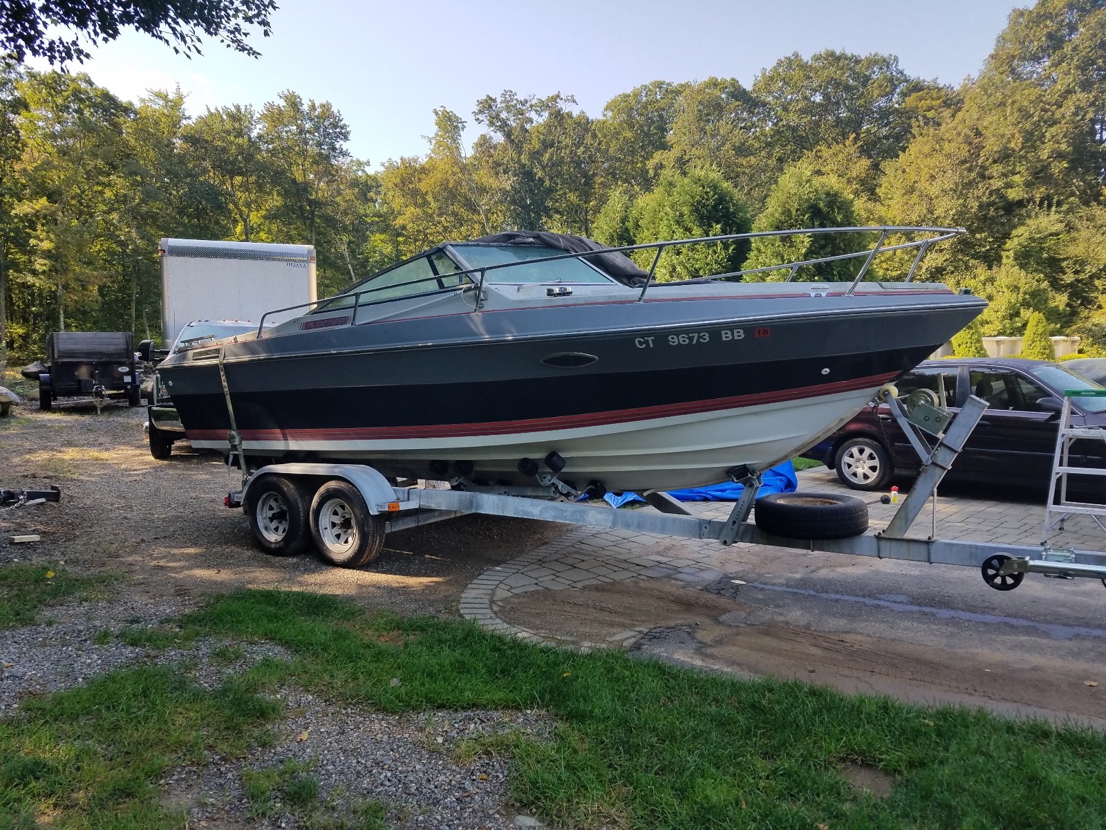 1988 Four Winns Sundowner w Dual Axle Trailer, Tolland CT | No Fees & No Reserve