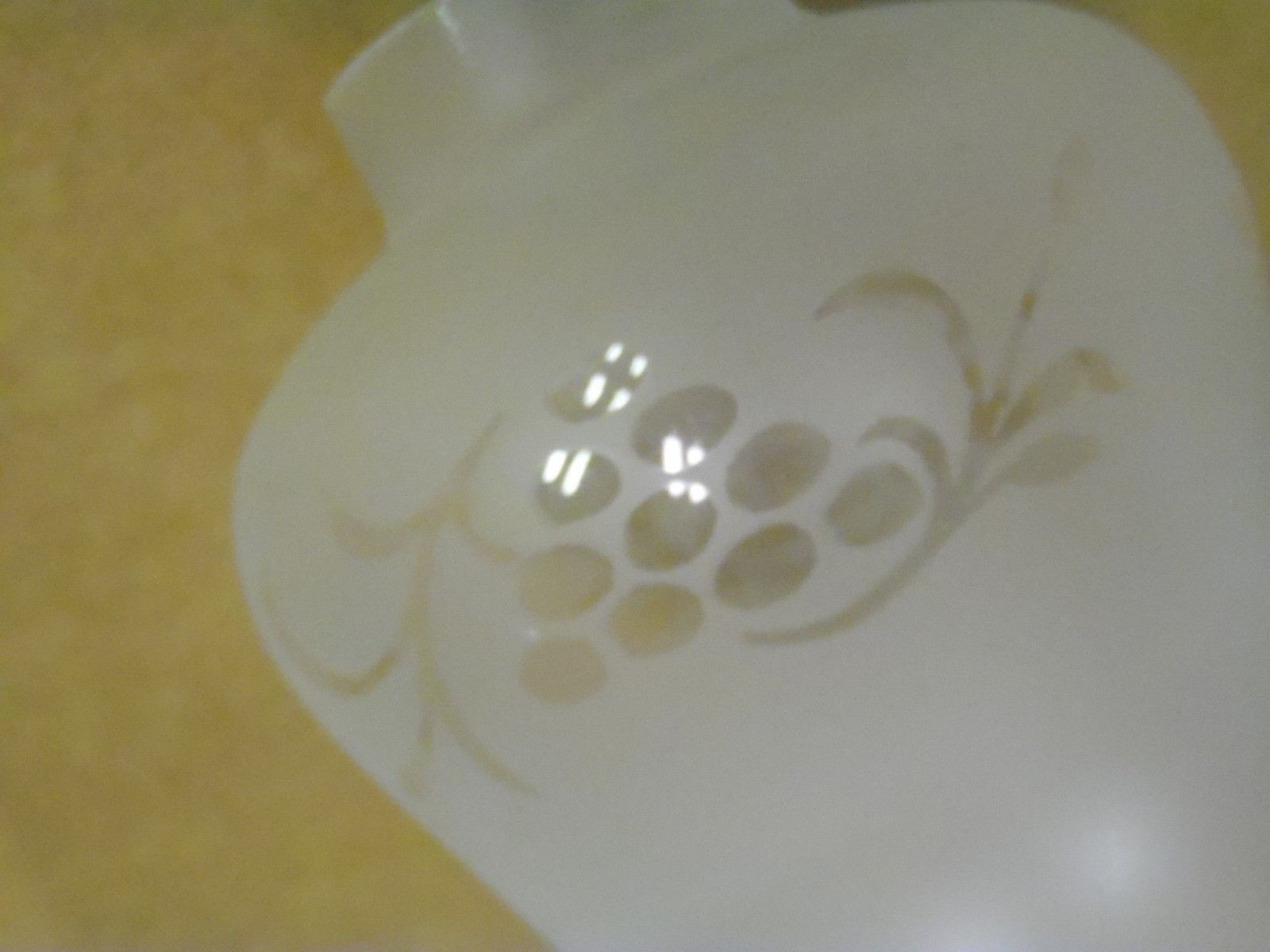 Light Bulb Covers Shades Globes Candles  Glass  Vintage Set Of 4