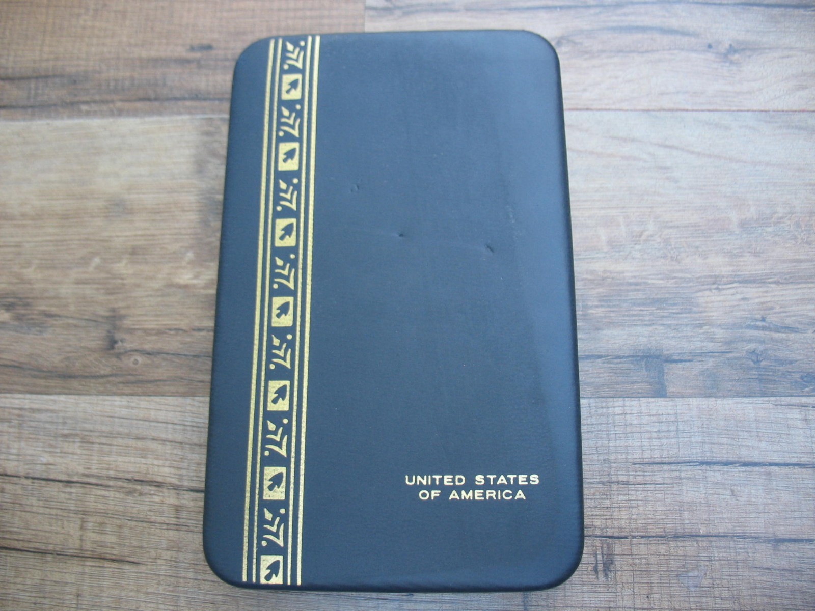 UNITED STATES MERITORIOUS SERVICE METAL SET IN PRESENTATION CASE