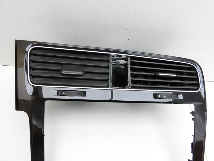 VW Golf VII 7 5G 17-20 Luftdusche Luftdüse Mitte VW Golf VII 7 5G 17-20 22.11.2019 5G1819728AG gebraucht Bild 5