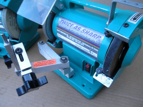 TWICE AS SHARP SCISSORS SHARPENER WOLF INDUSTRIES OOKAMI GOLD STANDARD