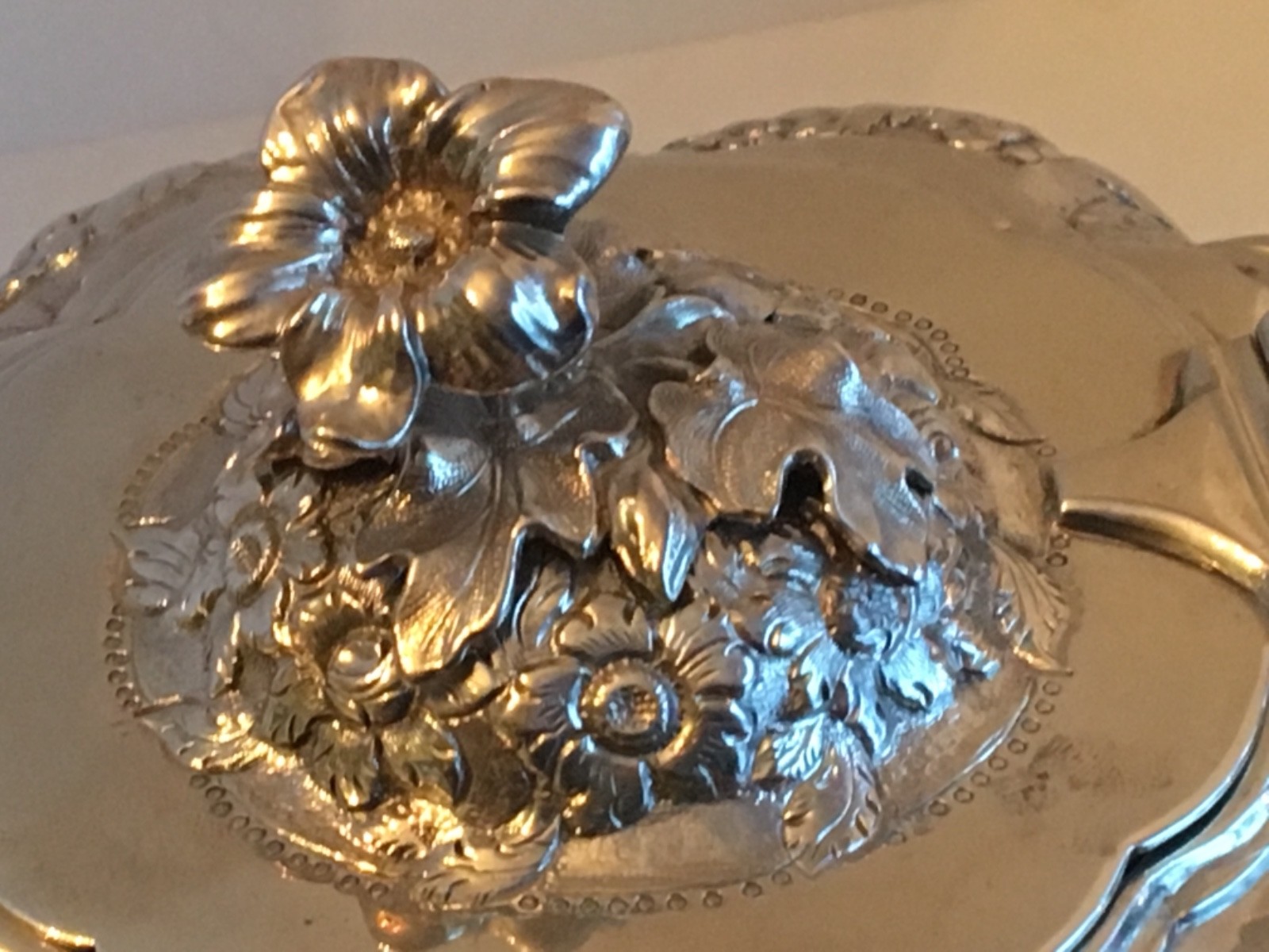 Antique Georgian Sterling Silver Irish Handchased Teapot S&G Dublin 1826