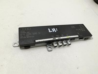 Audi A6 4F 6C 05-08 Antennenverstärker Weiche Amplifier Links Hinten Audi A6 4F 6C 05-08 30.11.2005 4F9035225D gebraucht Vorschau 2