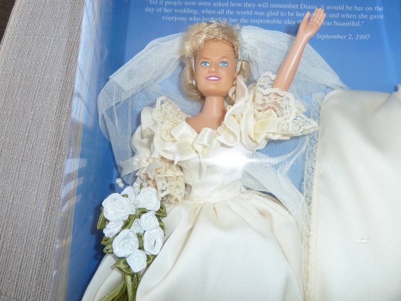 diana princess of wales a royal remembrance doll