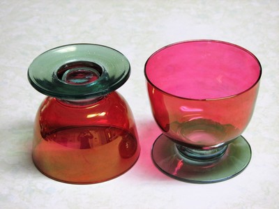 Pretty Iridescent Red and Teal Green Custard or Dessert Bowls - Set of 5