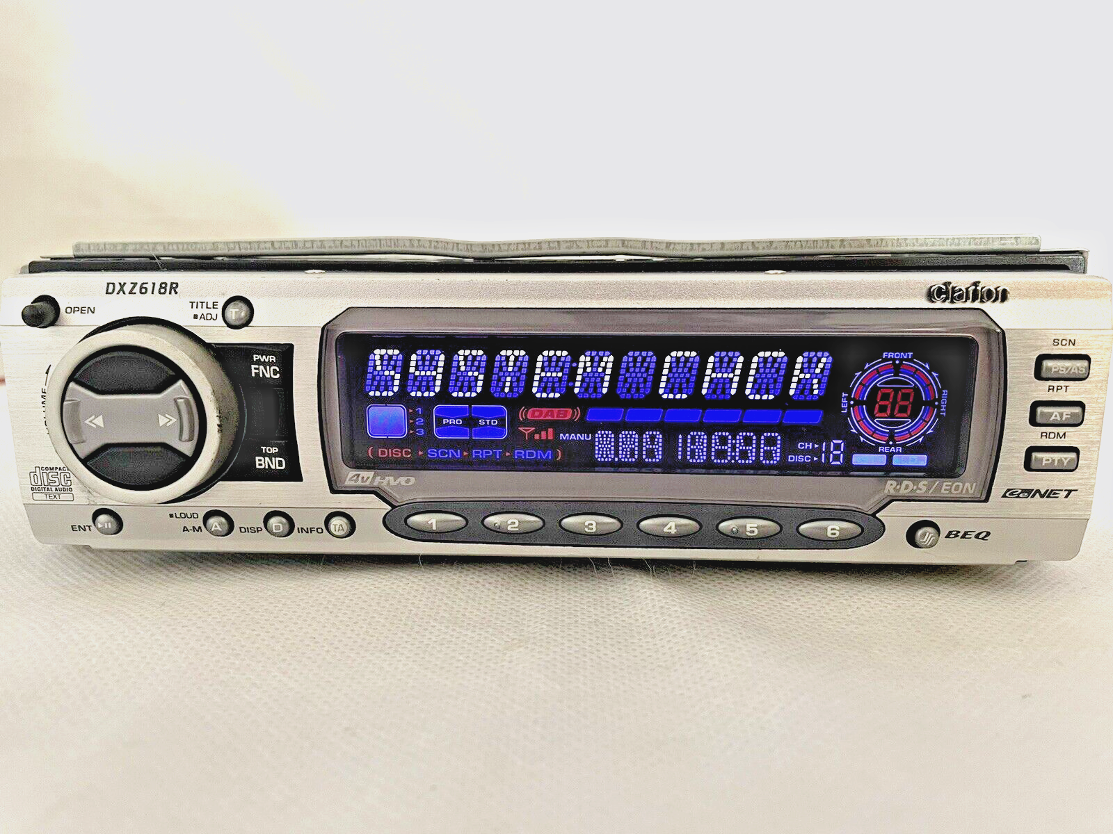 CLARION DXZ618R BEQ CD RADIO PLAYER FLIP DOWN FRONT CD CLARION DXZ618R BEQ CD RADIO PLAYER FLIP DOWN FRONT CD