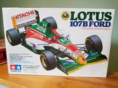 TAMIYA  LOTUS 107B FORD 1/20 Model Kit 20038 